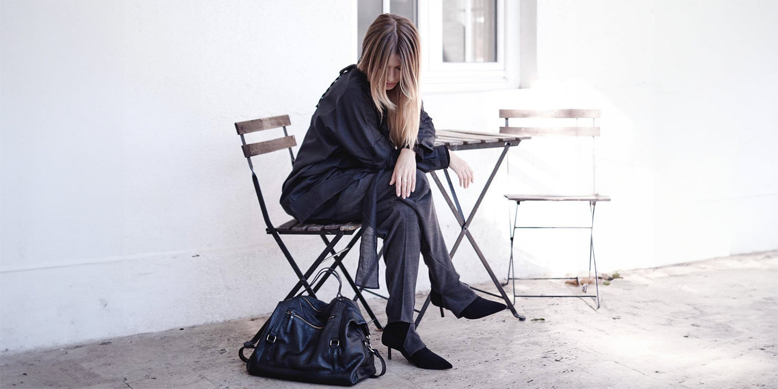 LAGENLOOK collection: women’s clothing designed for creative layering, featuring loose, flowing silhouettes, natural fabrics, and unique shapes. Offers versatile, comfortable pieces for individual, artistic style.