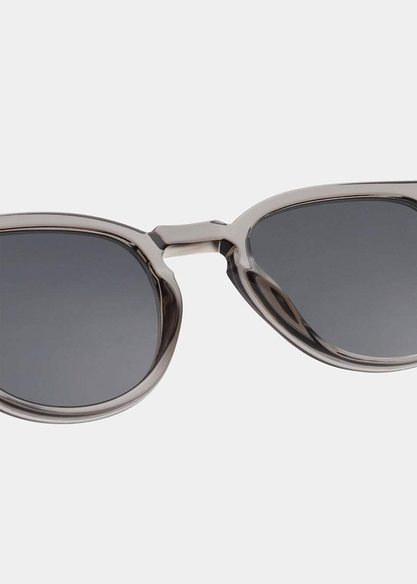 Bate Gray Transparent