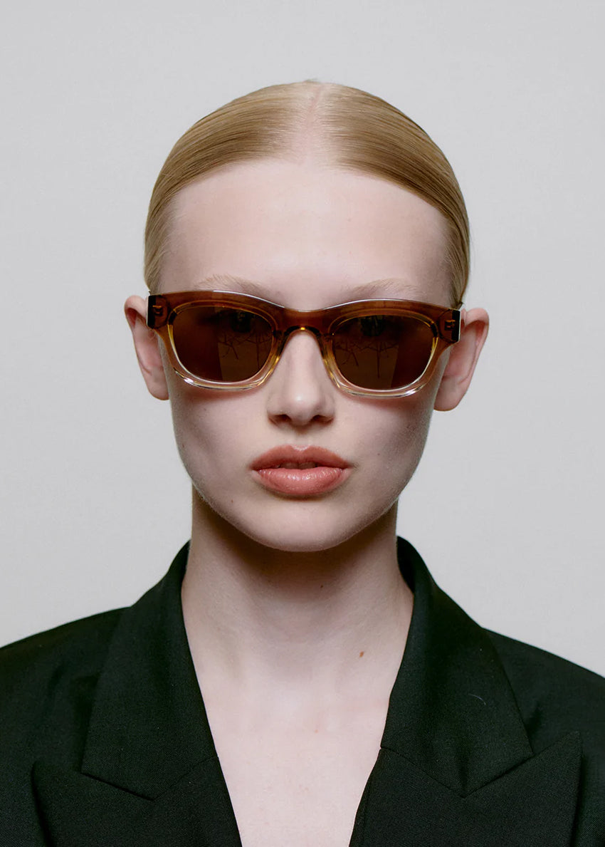 Lane Smoke Champagne
