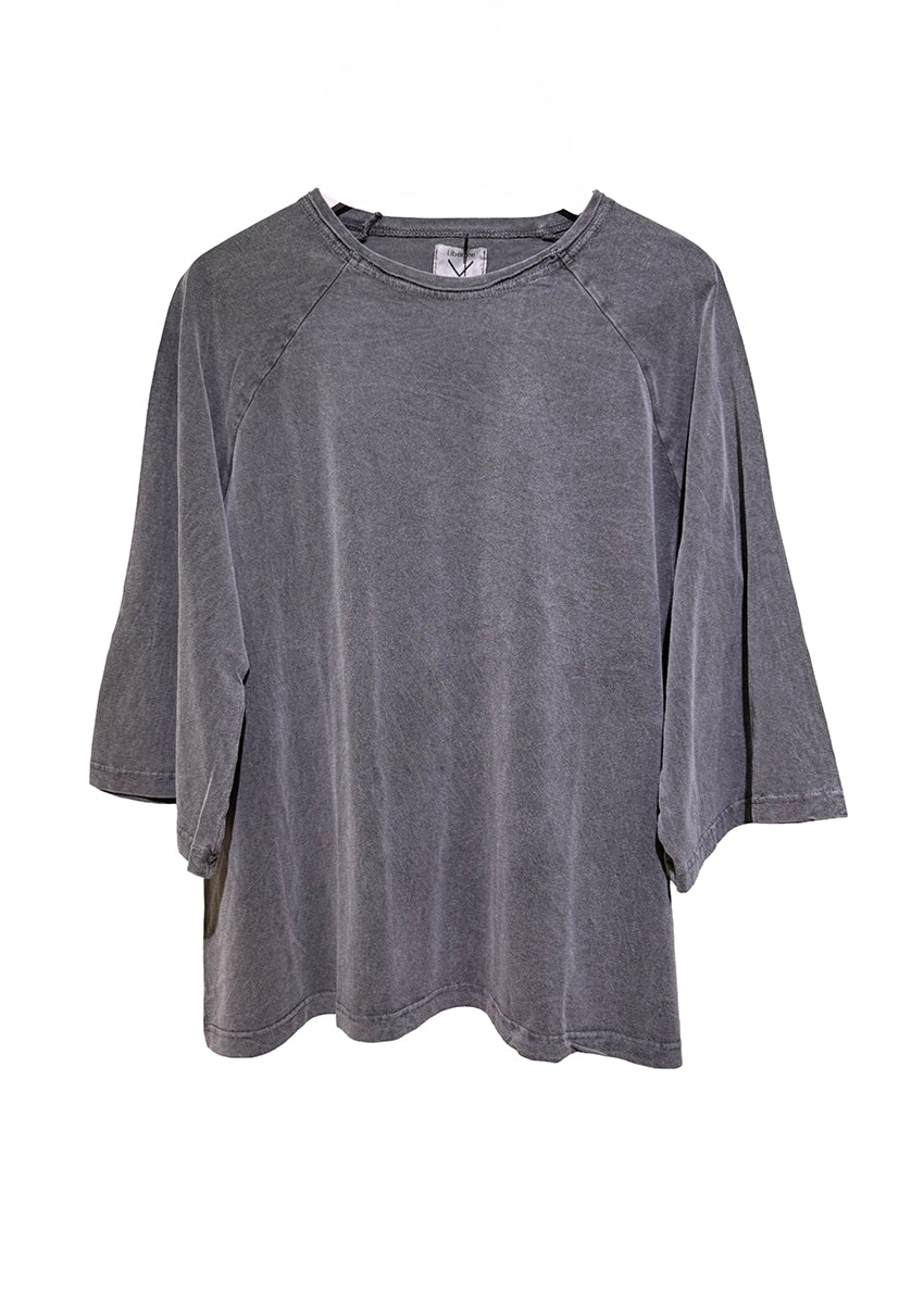 Gray t-shirt with raglan sleeves on a white background