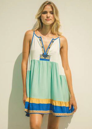 This gorgeous mini dress is in your classic Jaase rayon in an exclusive Australian Designed print. Square neckline, Spaghetti Straps, Tiered Skirt and Ruched Detailing.