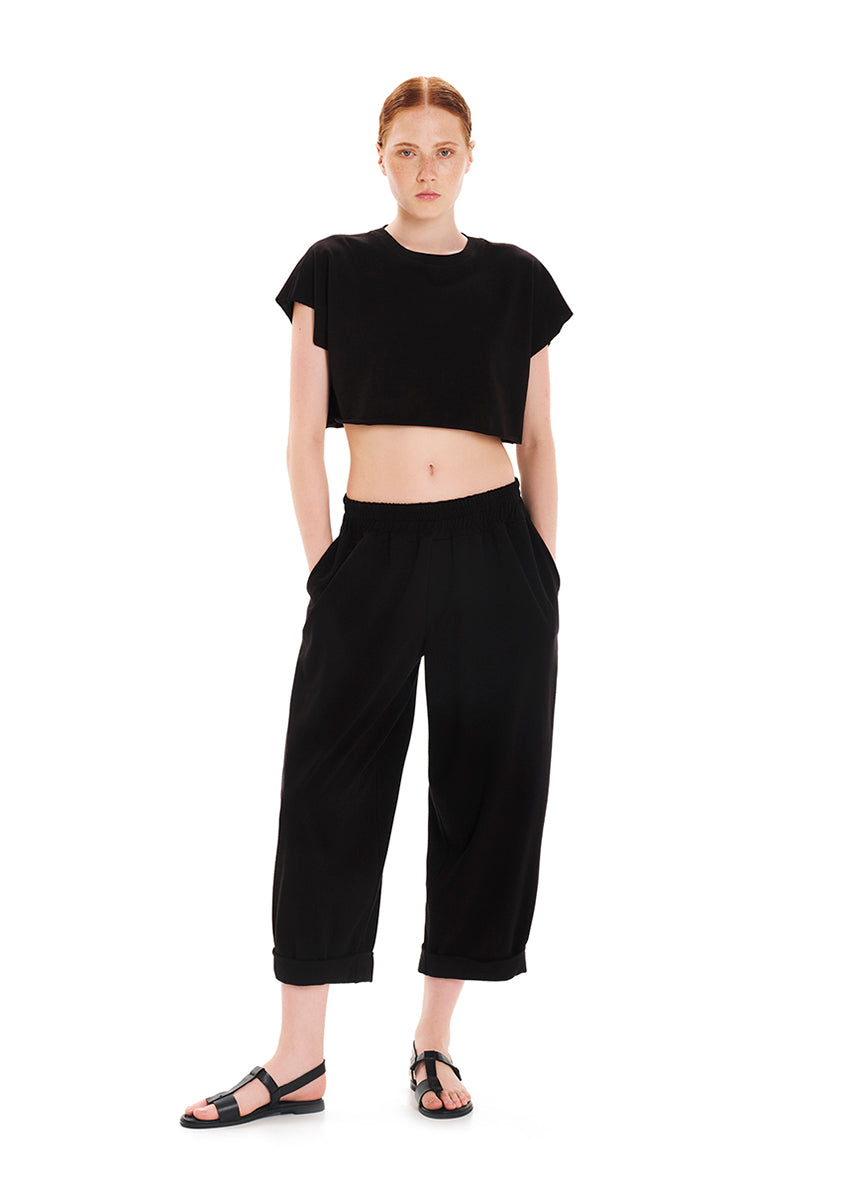 Cropped top made of cotton fabric