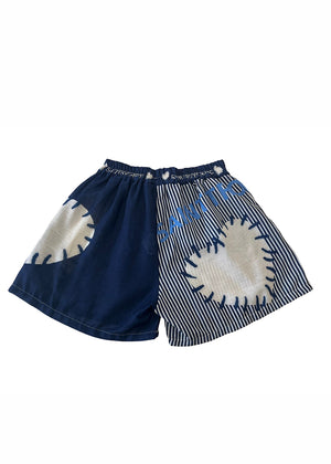 Short pants in a midnight blue color with white stripes on a white background 