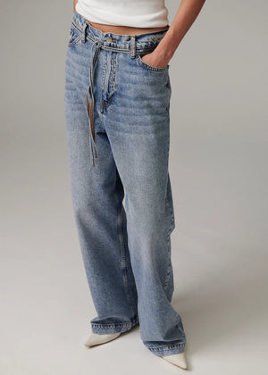 Elija Light Jeans