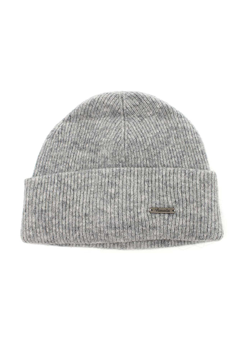 Unisex grey beanie, carefully crafted from 100% soft wool, non-scratchy and incredibly cozy.