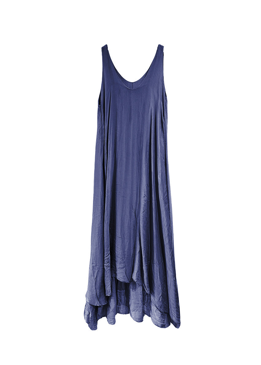Long and lejere midnight blue dress, with 2 layers, made of silk and viscose, features a deep V neckline both for front and back and fabric waves on the lower part. Amazing piece for this summer!