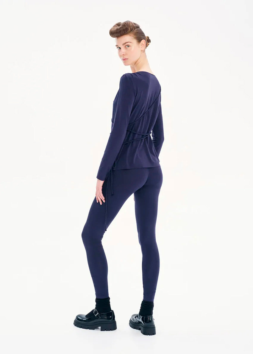 The softest top ever, perfect for layering and daily life usage during colder seasons. It features a design with non – removable strings.