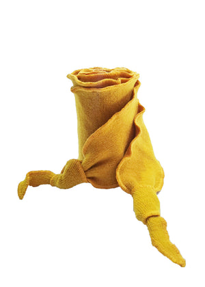 Experience the graceful undulation of our undulated scarves, meticulously crafted from 100% Pure Merino Wool.