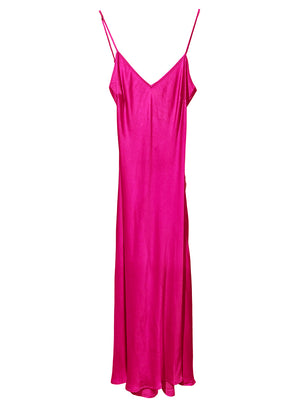 Midi slip pink dress made of silky EcoVero viscose. It has a comfortable fit that hugs the silhouette and has dainty, adjustable shoulder straps. It is a passe-partout item perfect for all summer long.
