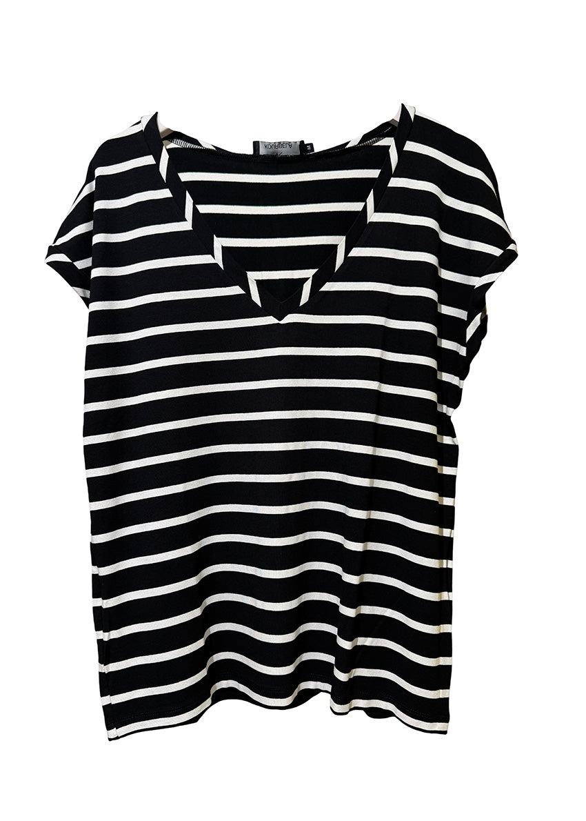 A black and white striped short-sleeved blouse with a V-neck made of jersey viscose.