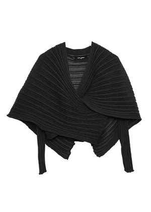 Perforated versatile knit cardigan with asymmetrical panels at the front. Made from 100% Greek cotton. The thick horizontal archetypal knitting allows for a loose flow and a beautiful fit. A very special piece, drawing inspiration from pleats