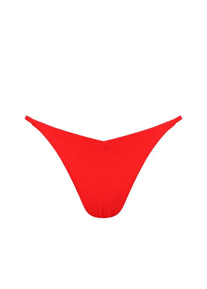 This sleek red bikini is featuring thin, adjustable side straps for a secure and minimalistic fit.