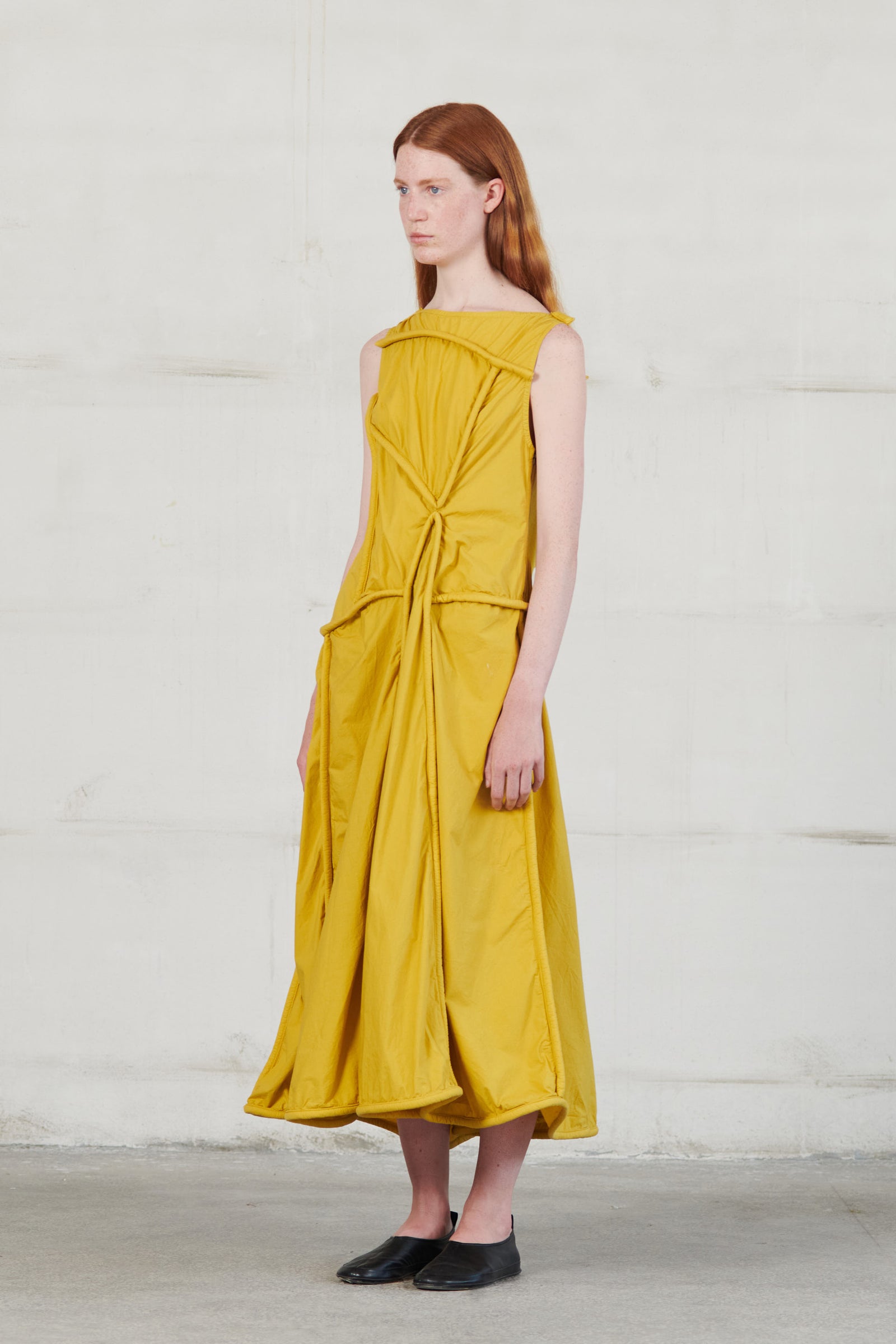 Magnitud Vanilla  Dress
