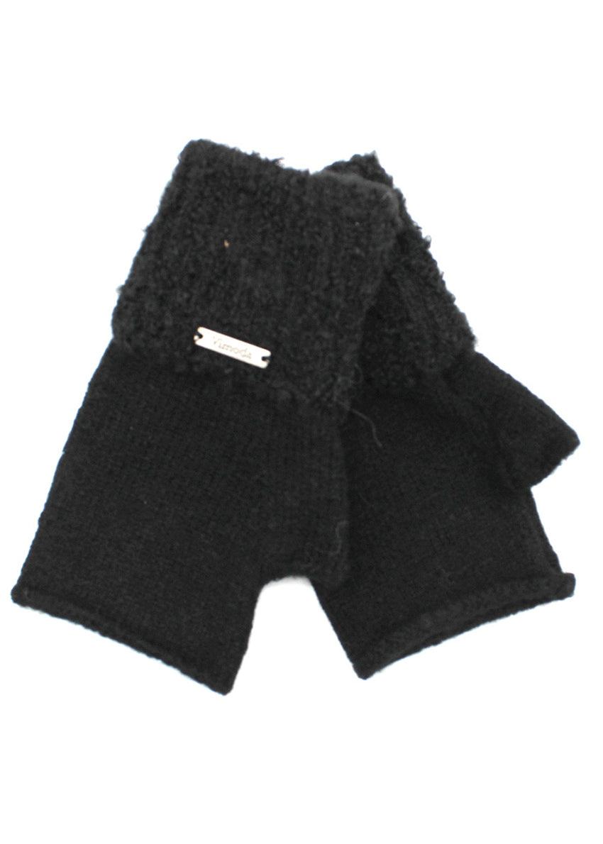 The practical and cute short mittens black gloves, worth to be a great gift for you or your friends! Made from angora, have edgy cut-off fingers for ultimate comfort and style.