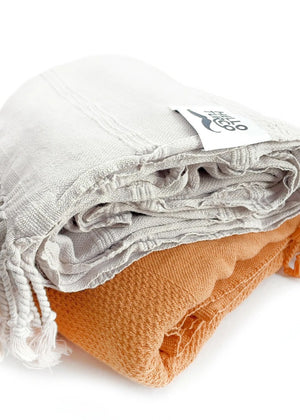 Ultra absorbent, 100% cotton, dries fast, very compact and space-saving, oeko-tex® certified dyeing, versatile use for bathroom, beach, sauna, gym and travel. Always a perfect gift, washable up to 40°