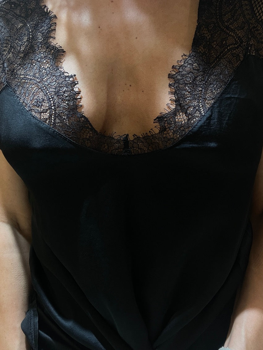 Beautiful Shoulders Top
